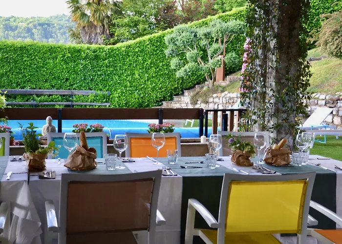 With A View And Pool فيلة Longone al Segrino